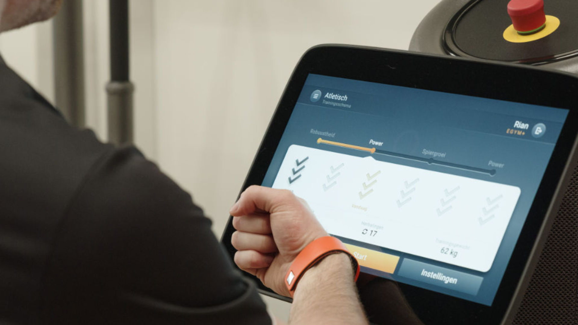 Waarom kiezen voor EGYM bij Houben Beweegstudio?