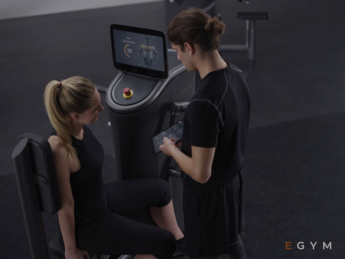 Egym